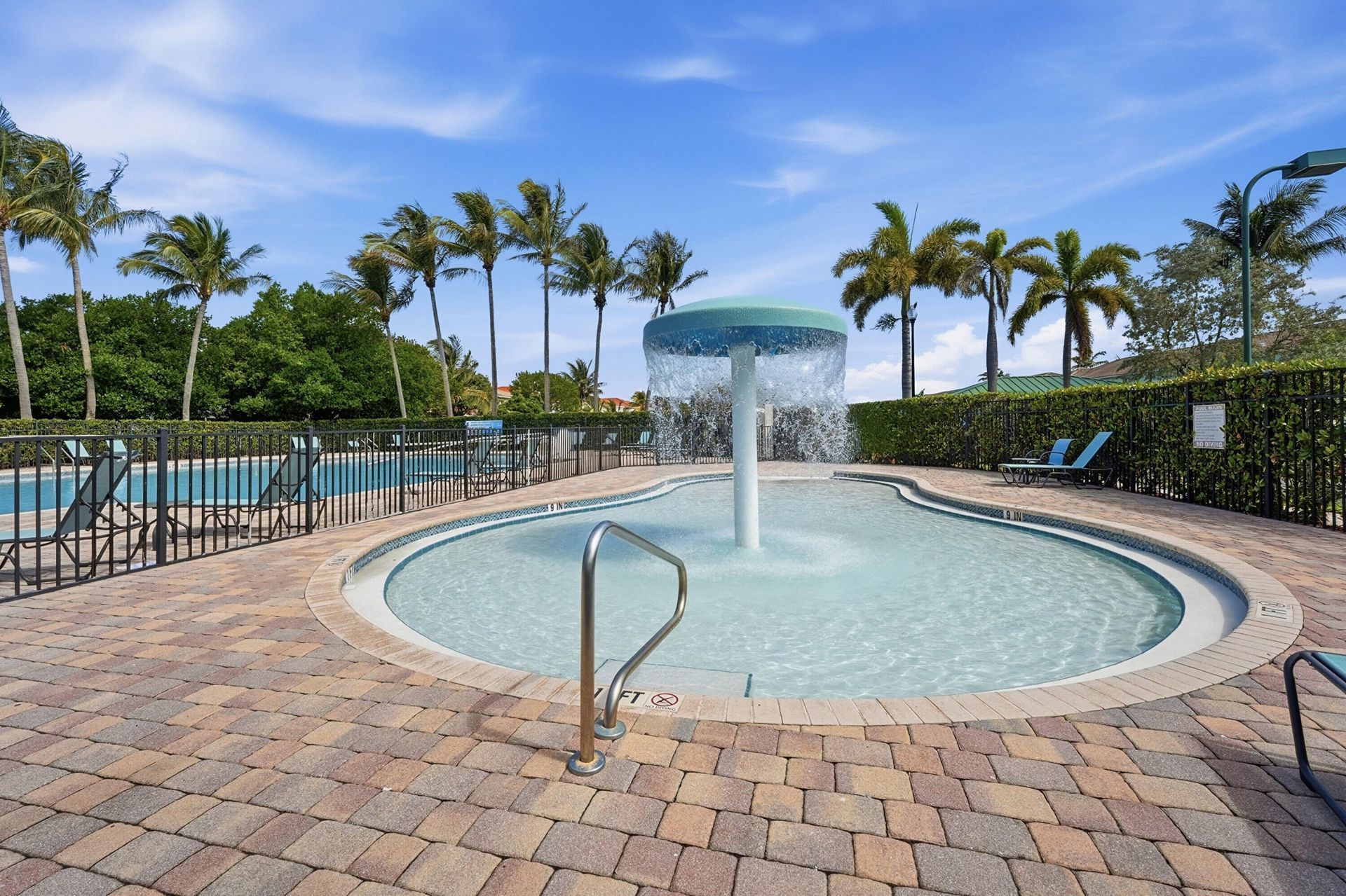 1275 Rosegate Boulevard, Riviera Beach, FL 33404 Photo