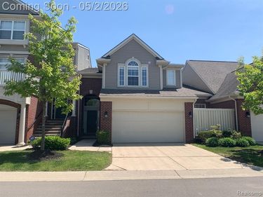 6603 BERRY CREEK Lane, West Bloomfield Twp, MI 48322