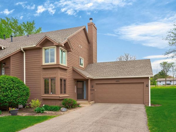 4201 TUMBLEWEED Trail, LOVES PARK, IL 61111