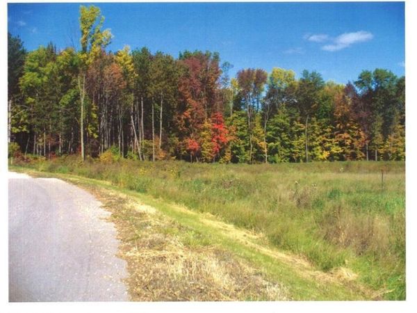 Lt10 CROSS COUNTRY TERRACE, Unit 28, Hortonville, WI 54944