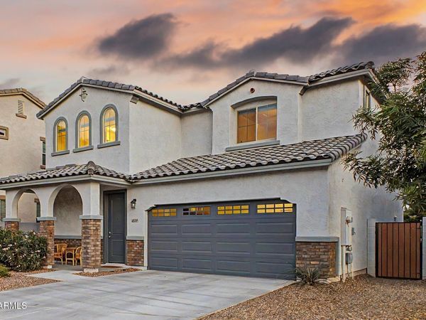 8609 E POSADA Avenue, Mesa, AZ 85212
