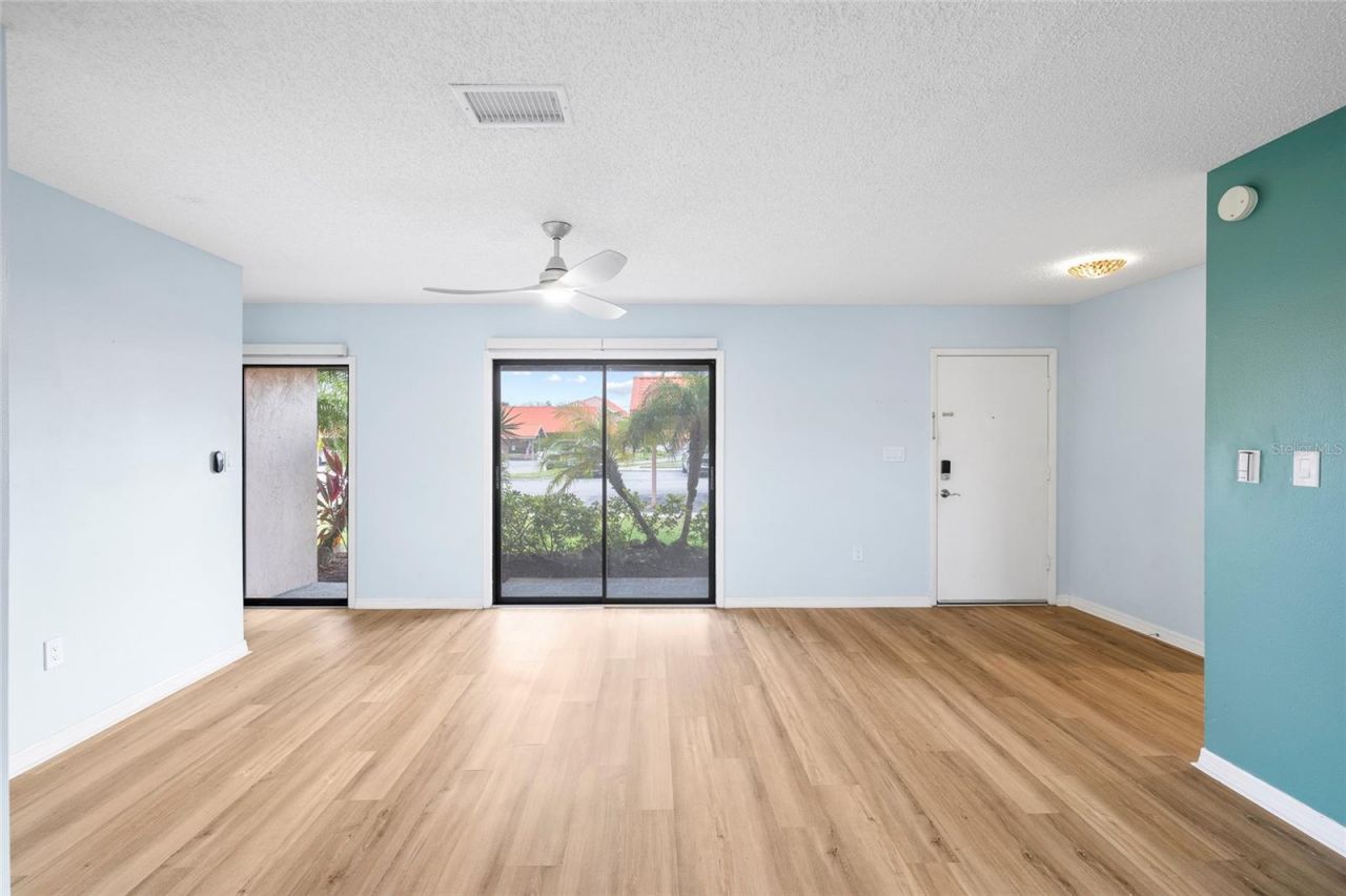 6535 Draw Lane, Unit 85, Sarasota, FL 34238 Photo