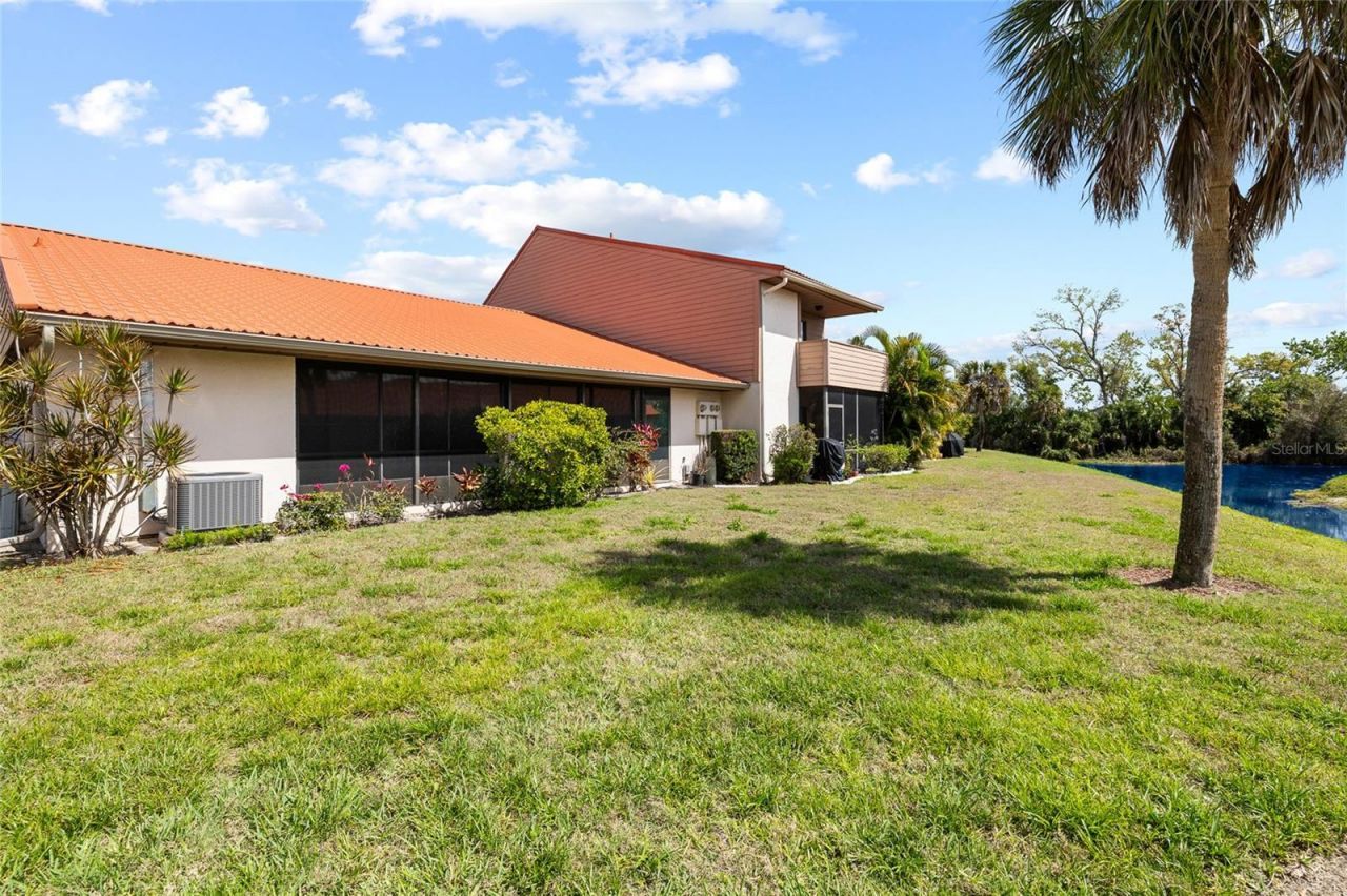 6535 Draw Lane, Unit 85, Sarasota, FL 34238 Photo
