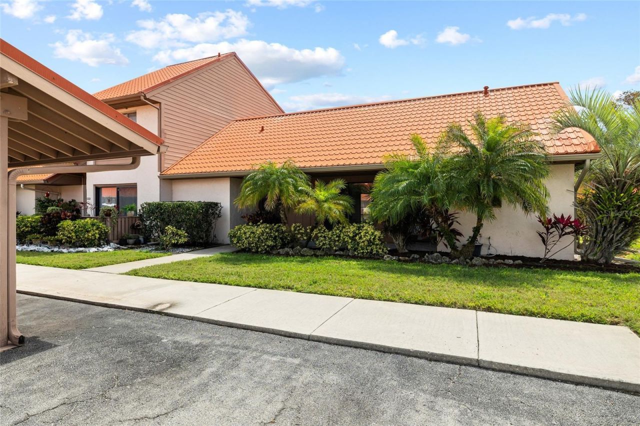 6535 Draw Lane, Unit 85, Sarasota, FL 34238 Photo