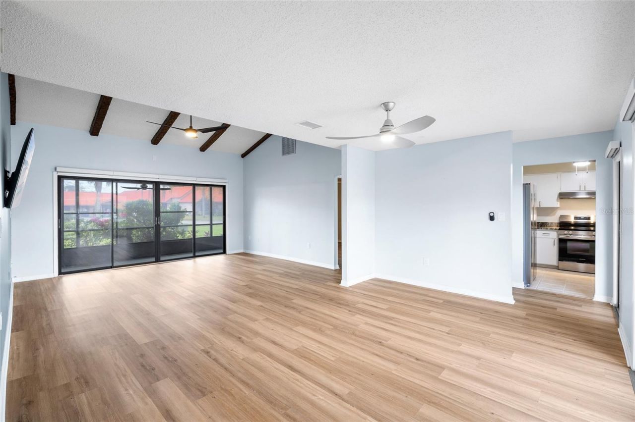 6535 Draw Lane, Unit 85, Sarasota, FL 34238 Photo