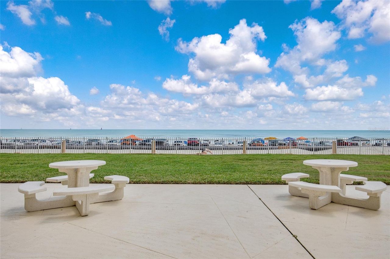 421 S Atlantic Avenue, Unit 302, New Smyrna Beach, FL 32169 Photo