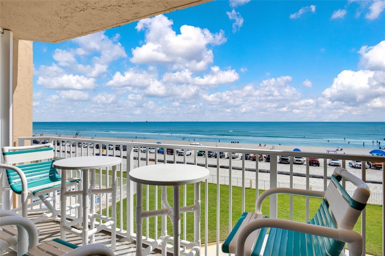 421 S Atlantic Avenue, Unit 302, New Smyrna Beach, FL 32169 Photo