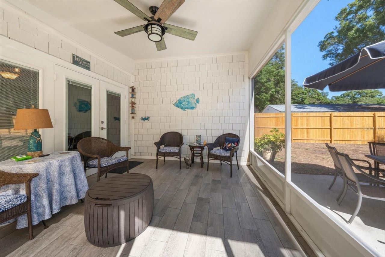 3290 70th Avenue N, Saint Petersburg, FL 33702 Photo