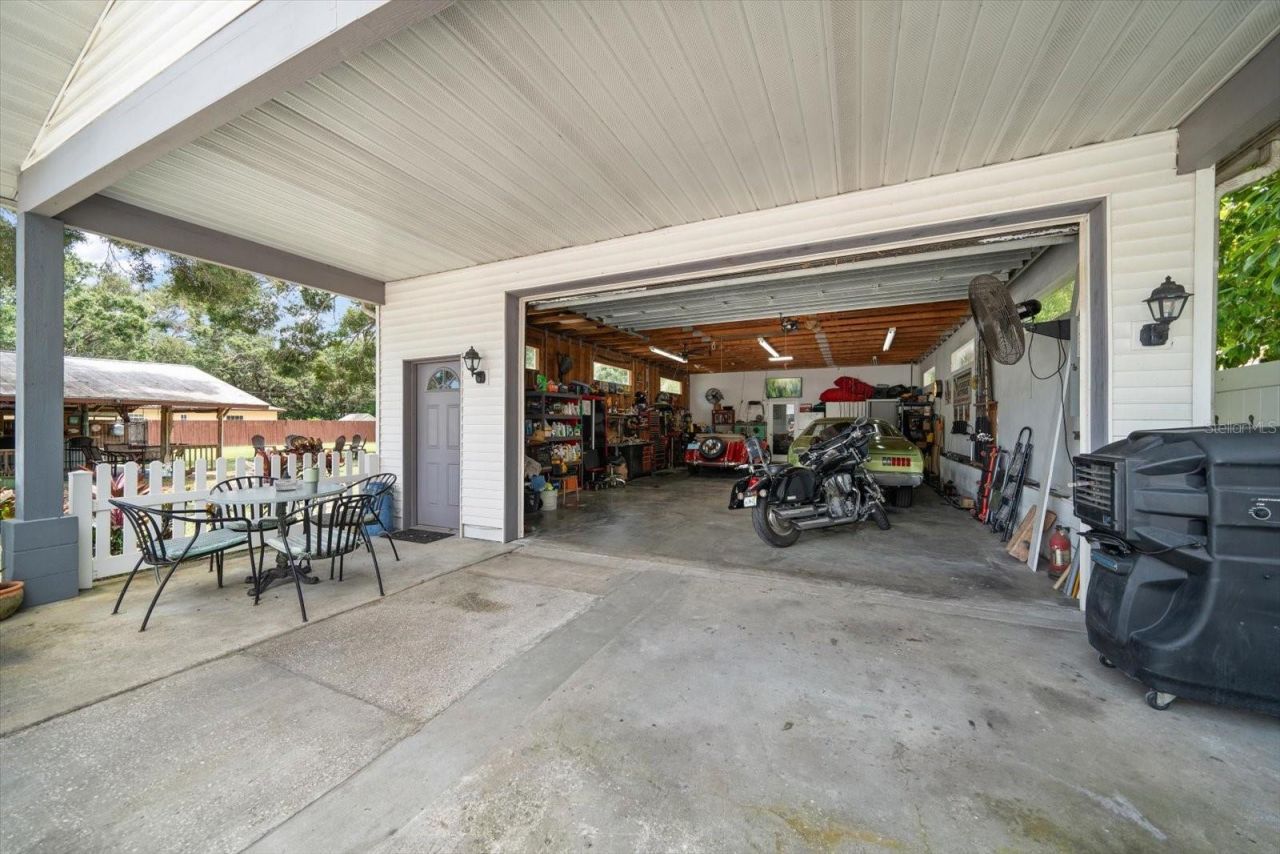 3290 70th Avenue N, Saint Petersburg, FL 33702 Photo