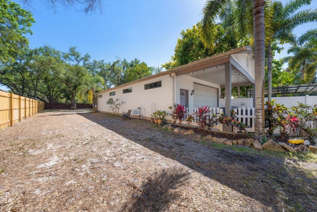 3290 70th Avenue N, Saint Petersburg, FL 33702 Photo
