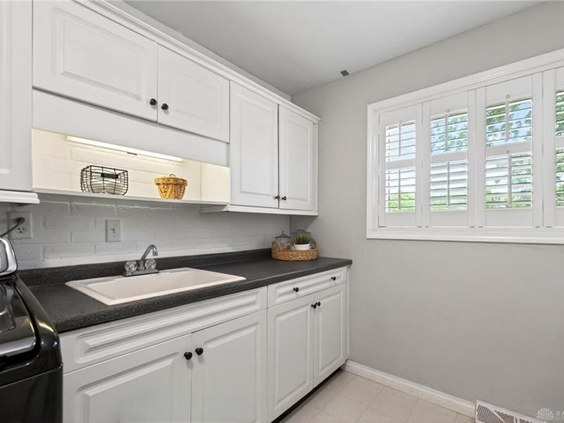 1073 Tralee Trail, Beavercreek, OH 45430 Photo 28