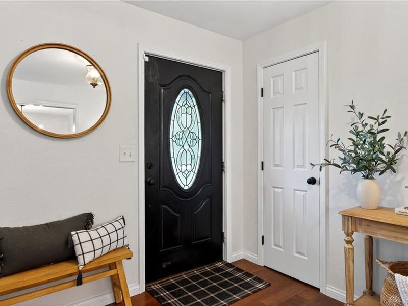 1073 Tralee Trail, Beavercreek, OH 45430 Photo 6