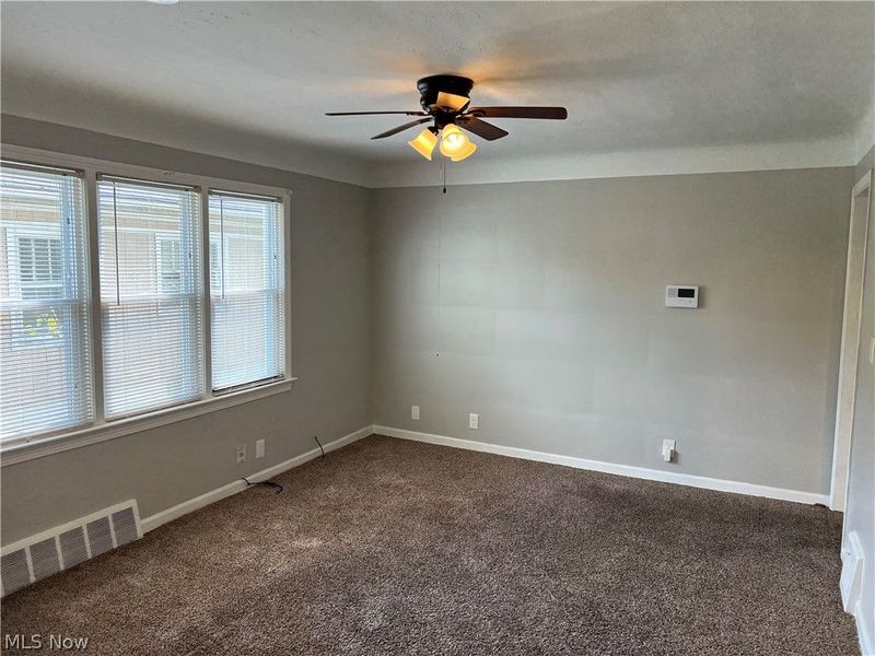 3968 E 147th Street, Cleveland, OH 44128 Photo 3