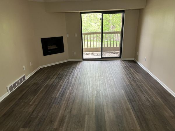3005 Fernwood, Unit 103, Ann Arbor, MI 48108