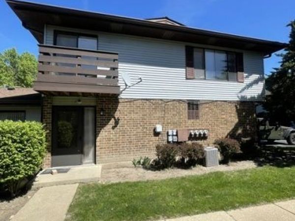 1590 Perry Court , Unit A, Aurora, IL 60505