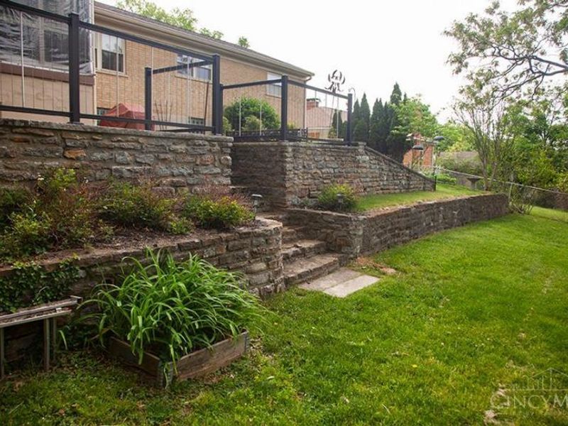 2795 Westbrook Drive, Cincinnati, OH 45211 Photo 38