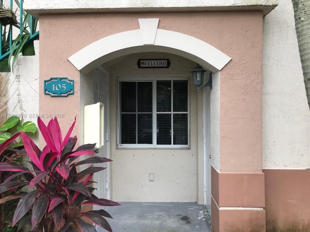 1250 SE 31st Ct, Unit 105-33, Homestead, FL 33035 Main Photo