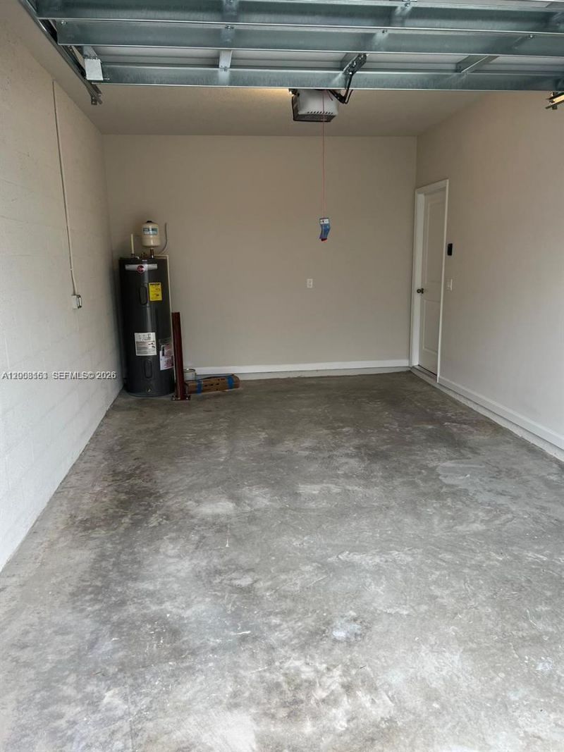5629 Mentmore Dr , Mangonia Park, FL 33407 Photo
