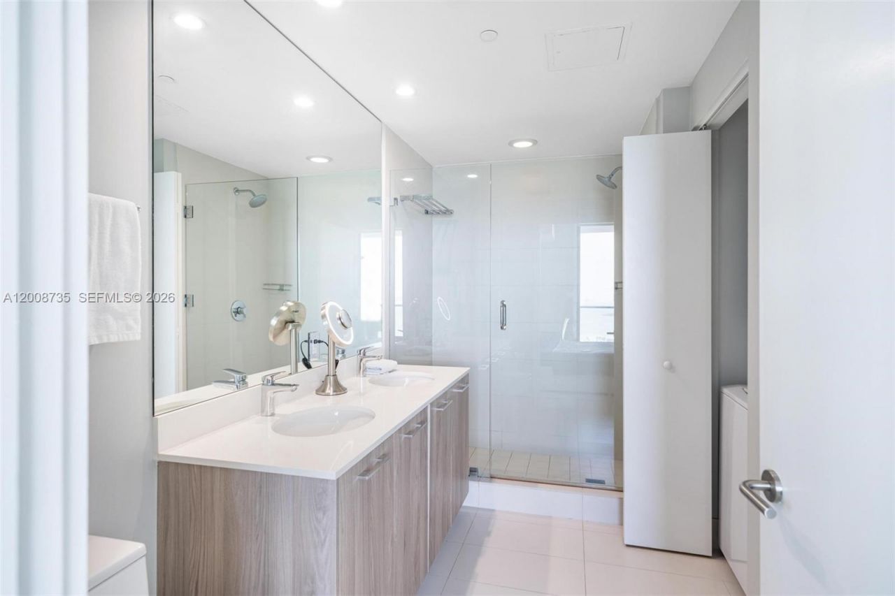 501 NE 31st St, Unit 2703, Miami, FL 33137 Photo