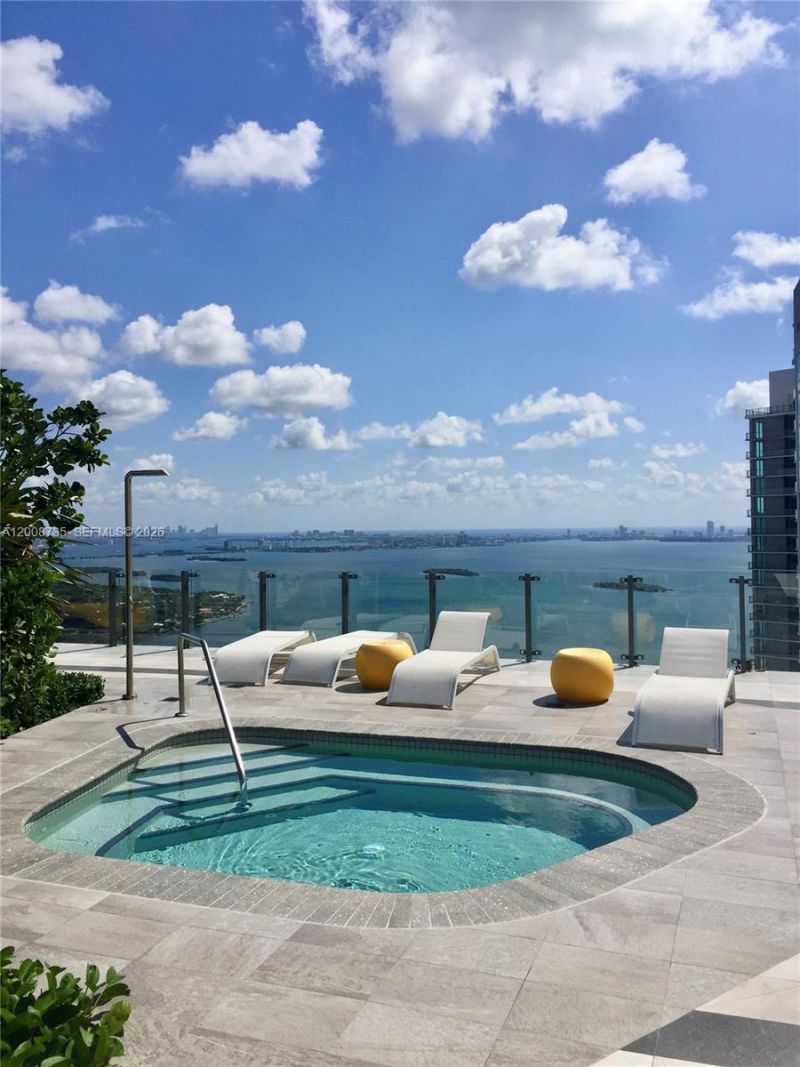 501 NE 31st St, Unit 2703, Miami, FL 33137 Photo