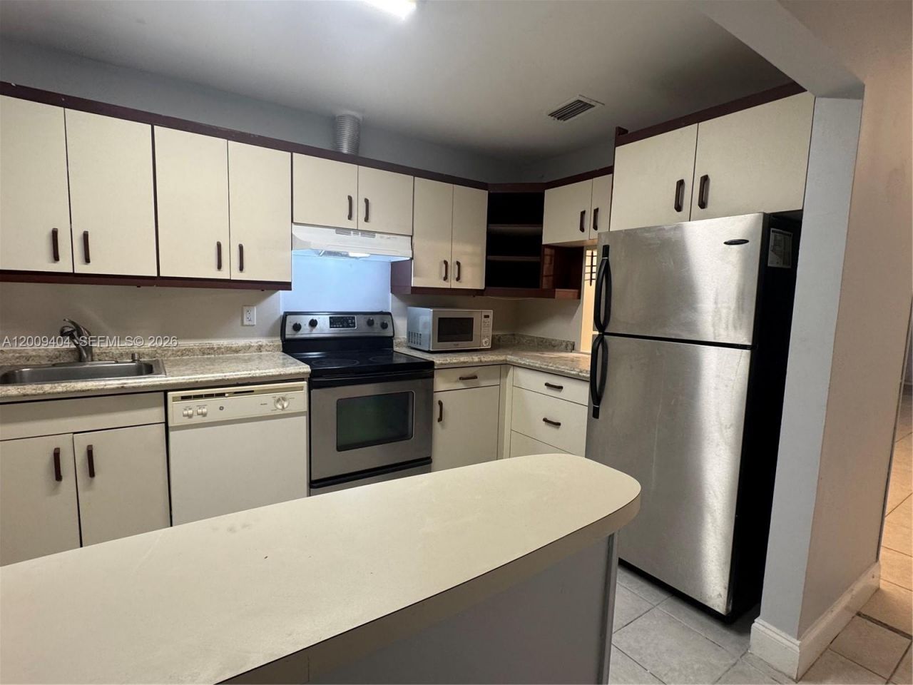Please Call For Address, Unit A16, Plantation, FL 33322 Photo