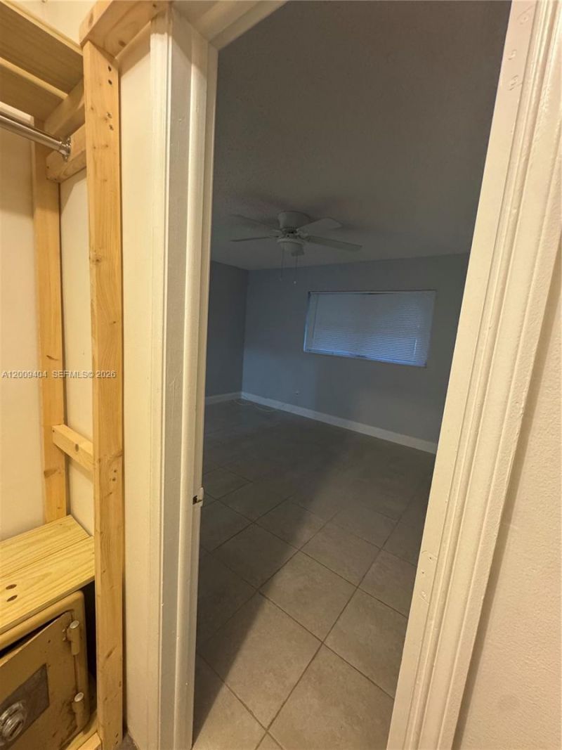 Please Call For Address, Unit A16, Plantation, FL 33322 Photo