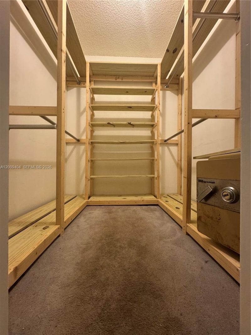 Please Call For Address, Unit A16, Plantation, FL 33322 Photo