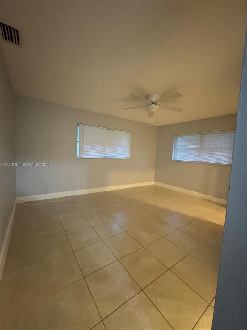 Please Call For Address, Unit A16, Plantation, FL 33322 Photo
