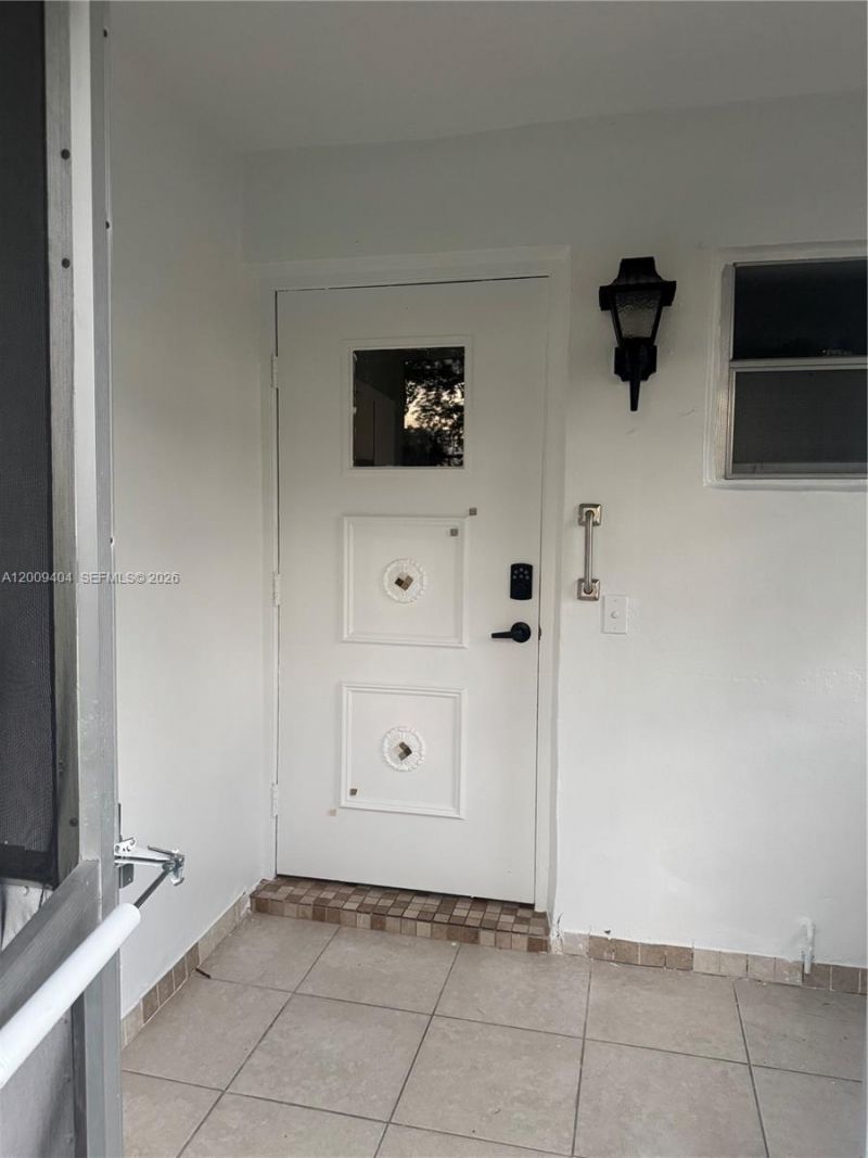Please Call For Address, Unit A16, Plantation, FL 33322 Photo