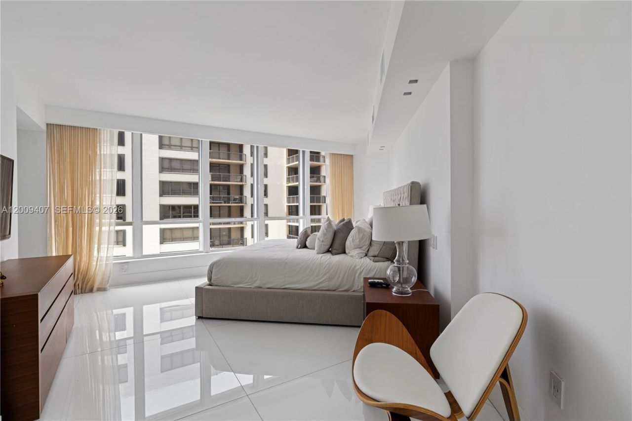 10155 Collins Ave , Unit 1210, Bal Harbour, FL 33154 Photo
