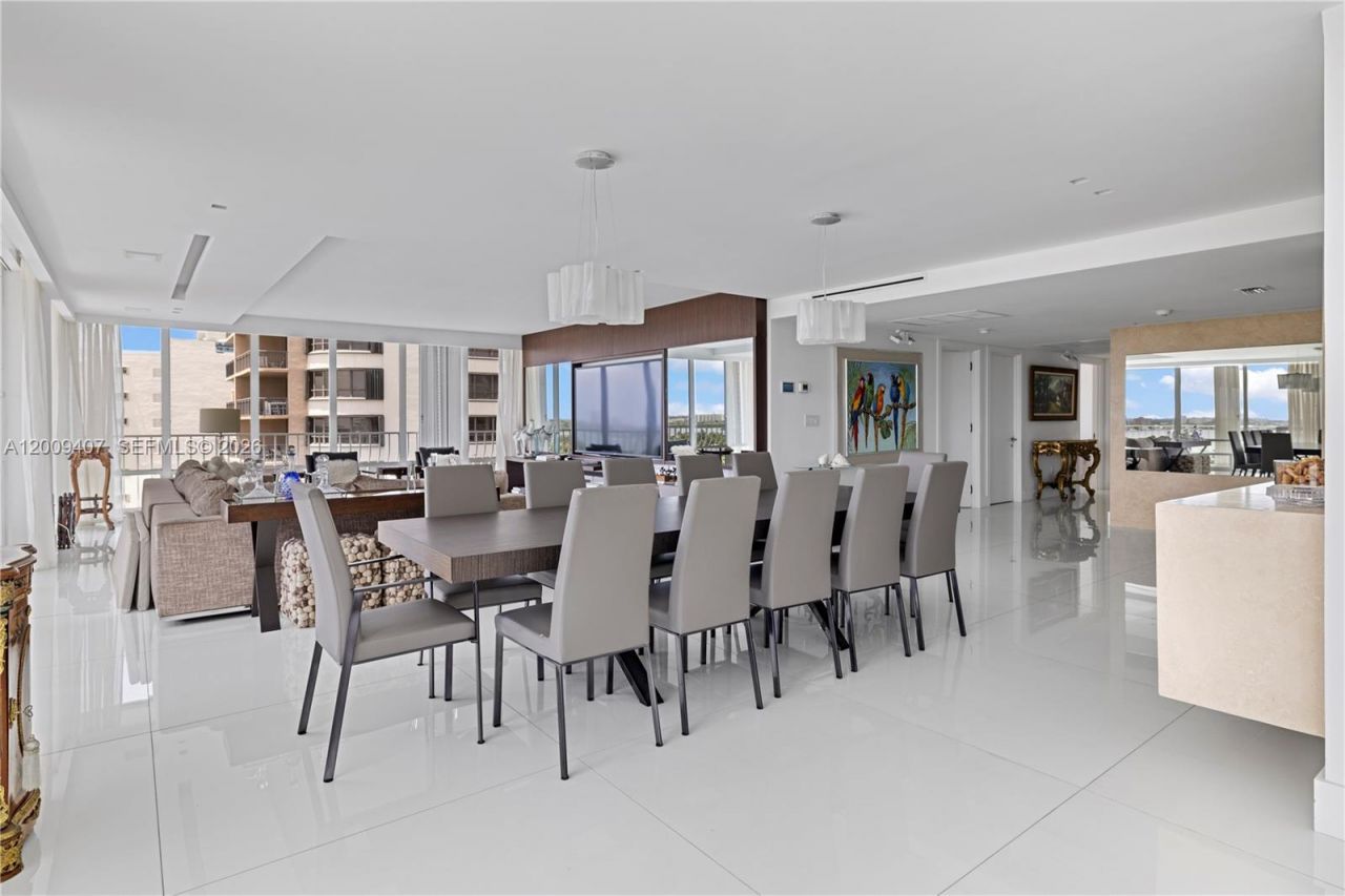 10155 Collins Ave , Unit 1210, Bal Harbour, FL 33154 Photo