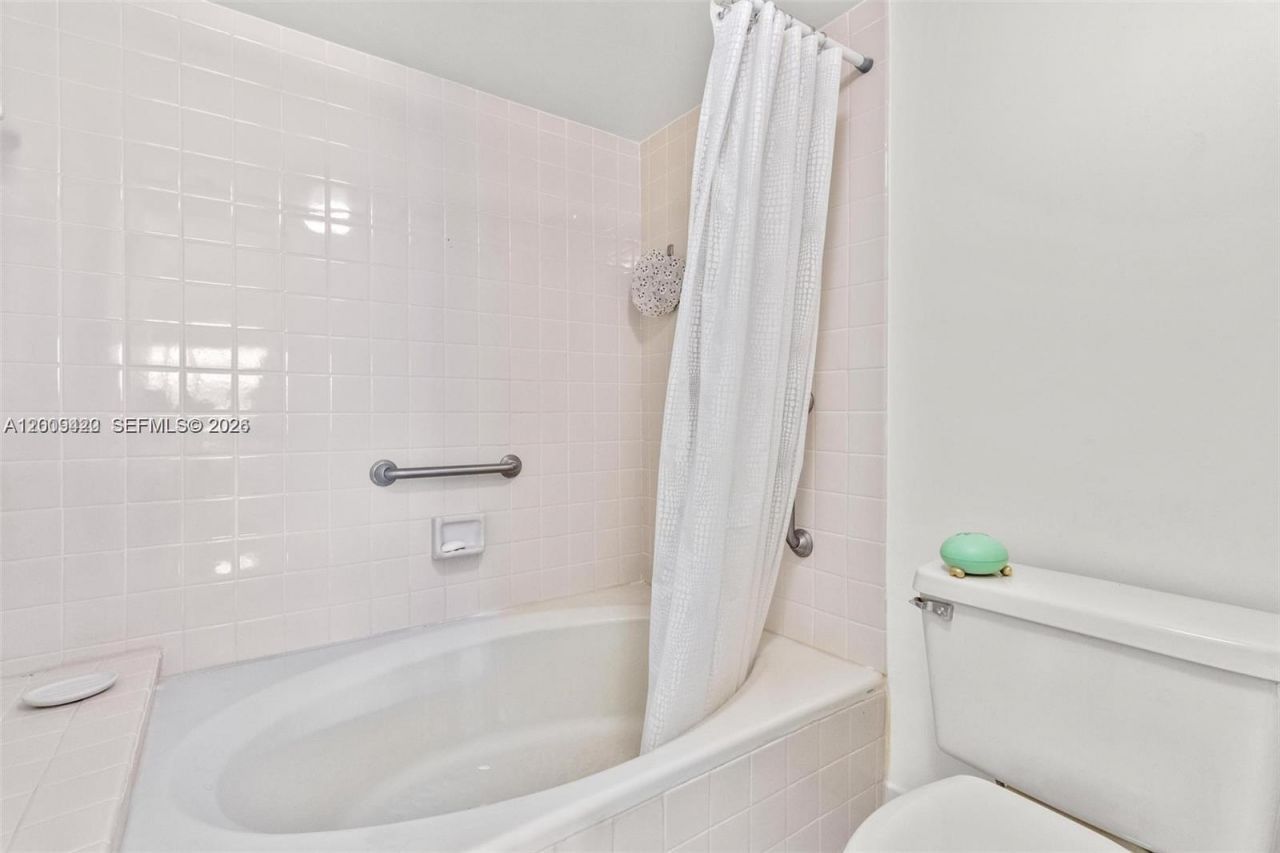 12518 SW 94th Ter, Unit 12518, Miami, FL 33186 Photo