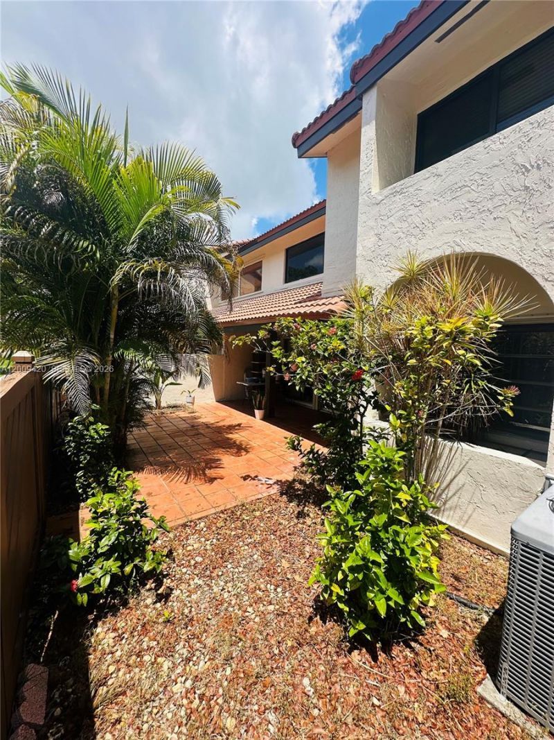 12518 SW 94th Ter, Unit 12518, Miami, FL 33186 Photo