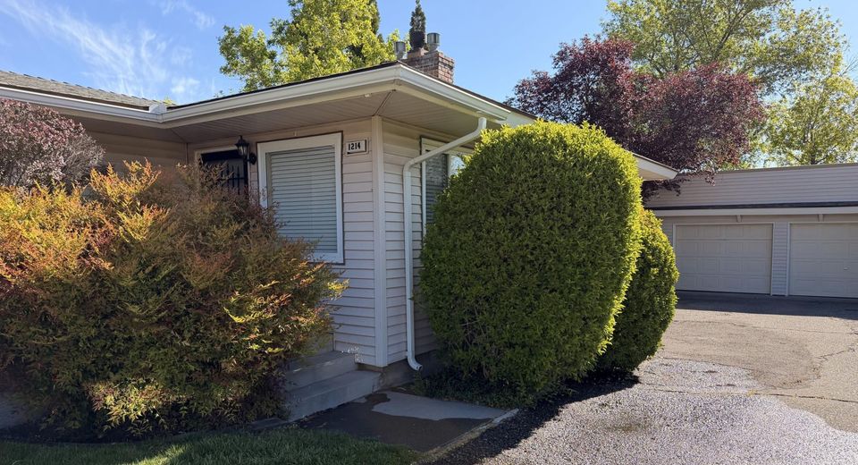 1214 Gordon Avenue, Reno, NV 89509 Photo