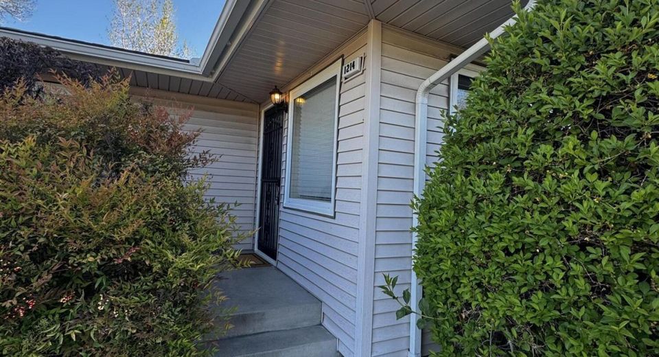 1214 Gordon Avenue, Reno, NV 89509 Photo