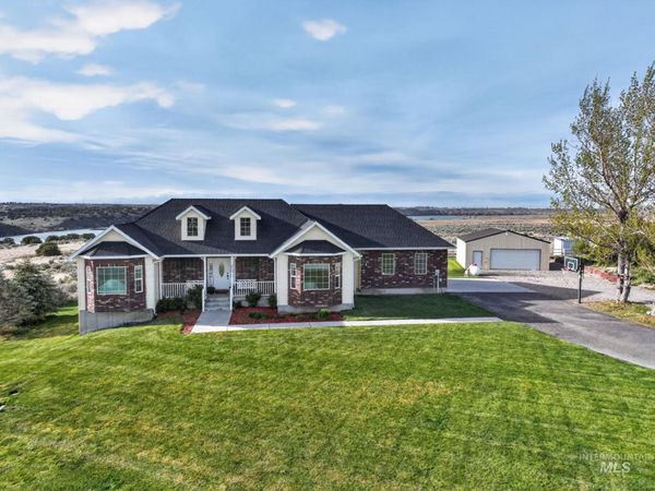 3352 Eagle Rock Road, American Falls, ID 83211