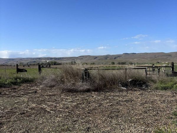 5832 Stage Coach Drive, Homedale, ID 83628