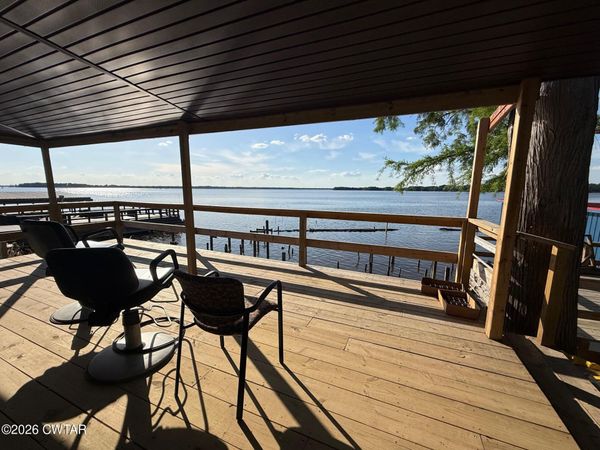 364 E Lakeview Drive, Hornbeak, TN 38232