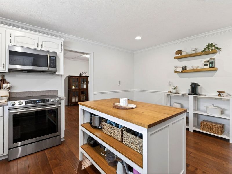 1073 Tralee Trail, Beavercreek, OH 45430 Photo 16