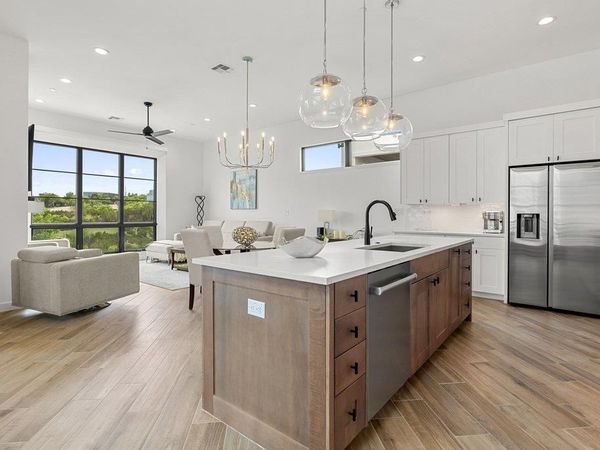 6603 Liliana LN, Unit 5, Austin, TX 78746