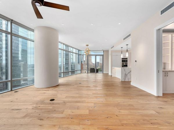 200 Congress Ave, Unit 15E, Austin, TX 78701