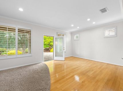 7072 Stagecoach Cir, Roseville, CA 95747 Photo