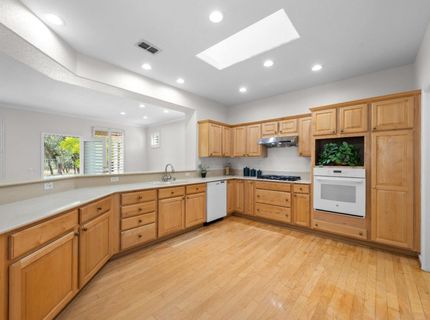 7072 Stagecoach Cir, Roseville, CA 95747 Photo