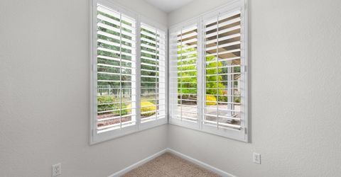 7072 Stagecoach Cir, Roseville, CA 95747 Photo