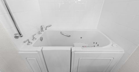 7072 Stagecoach Cir, Roseville, CA 95747 Photo