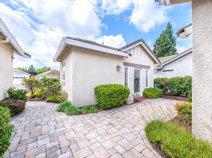 7072 Stagecoach Cir, Roseville, CA 95747 Photo