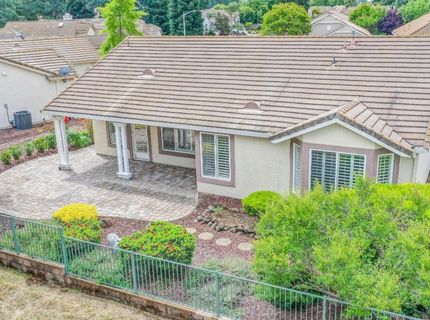 7072 Stagecoach Cir, Roseville, CA 95747 Photo