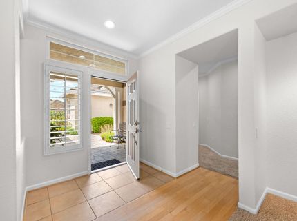 7072 Stagecoach Cir, Roseville, CA 95747 Photo