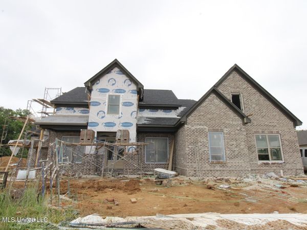 282 Oakworth Drive, Hernando, MS 38632