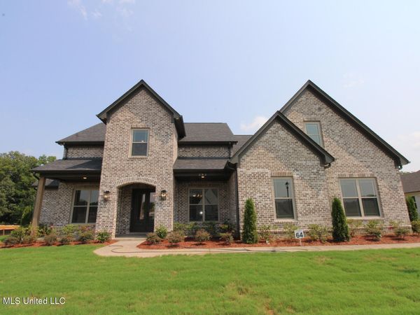 282 Oakworth Drive, Hernando, MS 38632